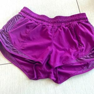 lululemon purple hot ty hot high waist  shorts size 6